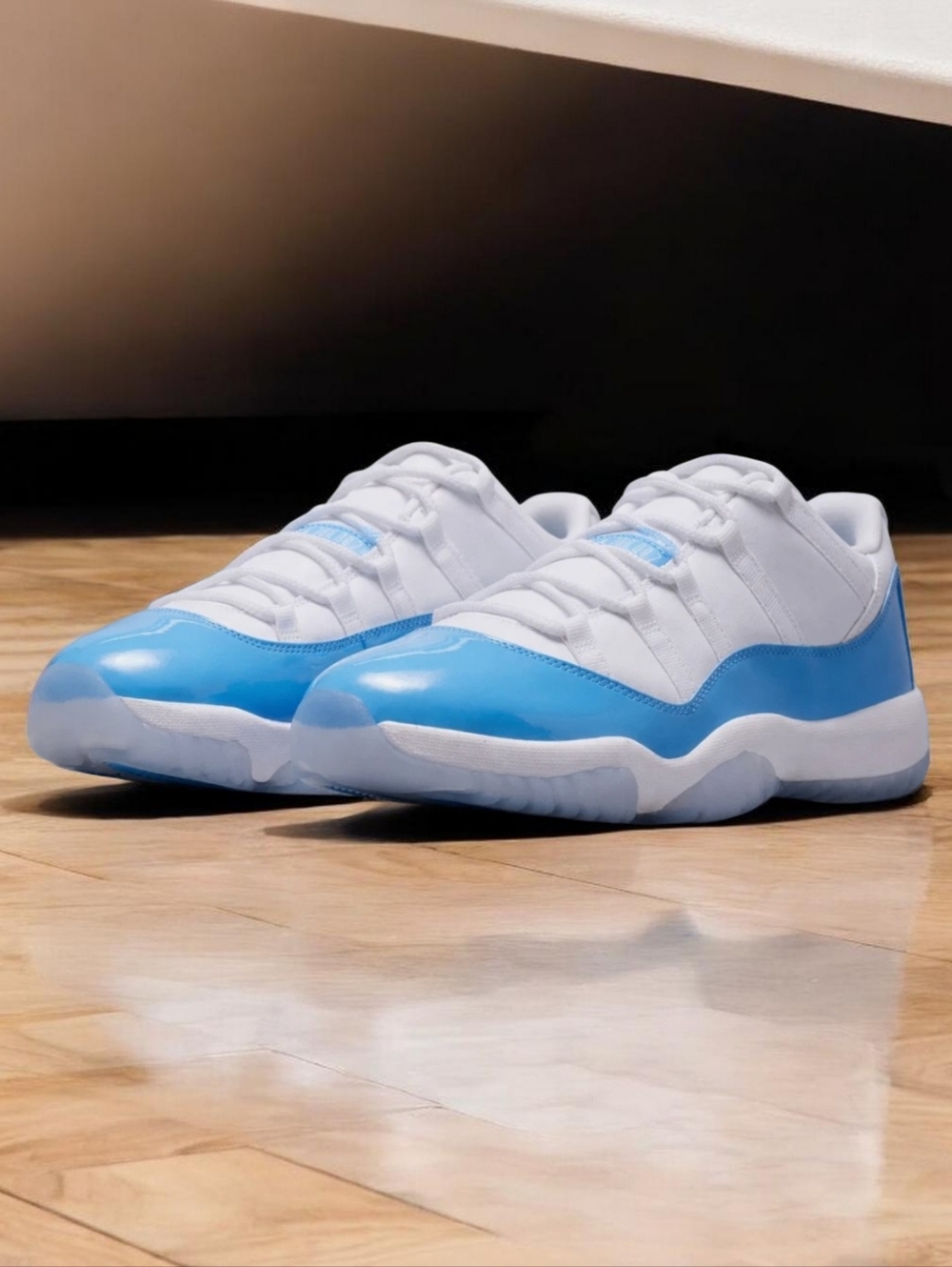 Nike Air Jordan 11 Retro UNC Low Sz 11